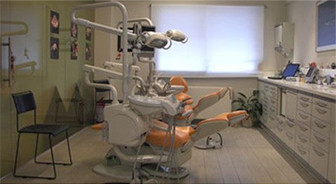 Ορθοδοντικό Ιατρείο - Δρ. Ζαρμπή